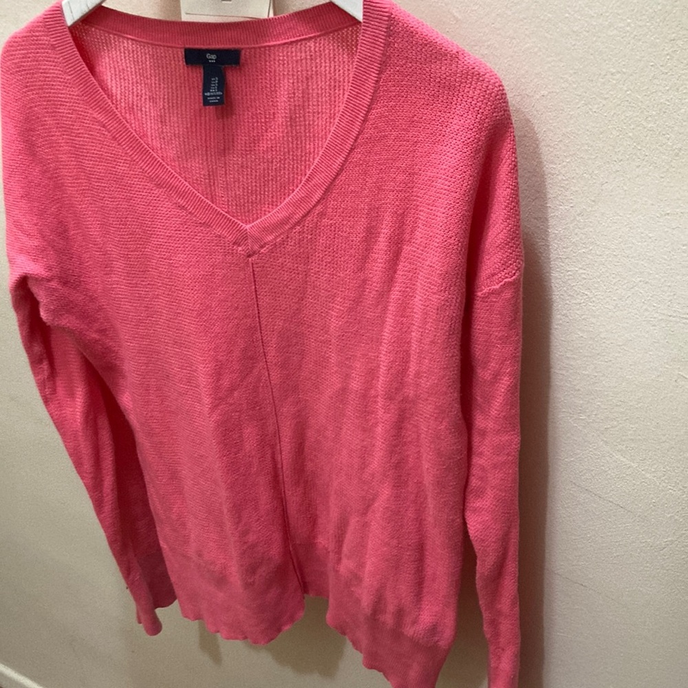 Gap Ladies Lightweight Sweater
